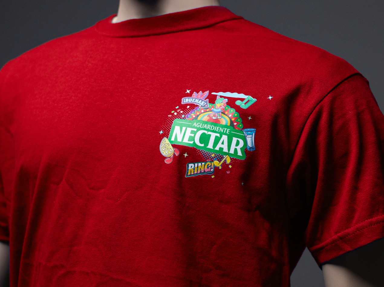 aguardiente nectar camiseta promocional merch