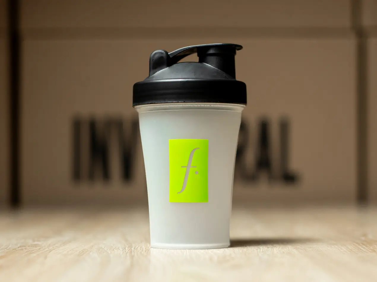 falabella termo promocional merch